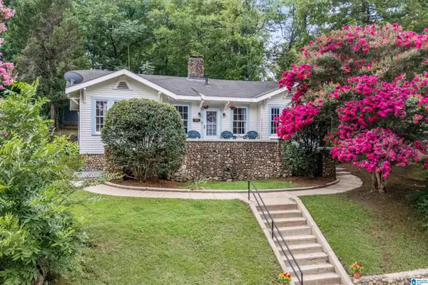 4913 8TH TERRACE S, Birmingham, AL 35222