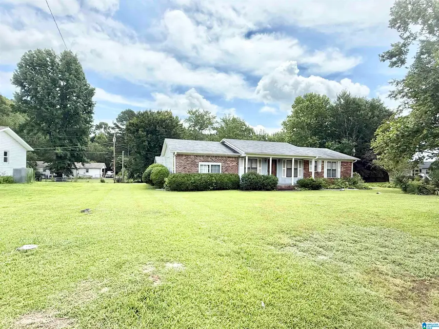2040 SANDY AVENUE SW, Cullman, AL 35055 - #3