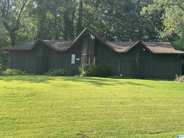 3244 MONTE DORO DRIVE, Hoover, AL 35216