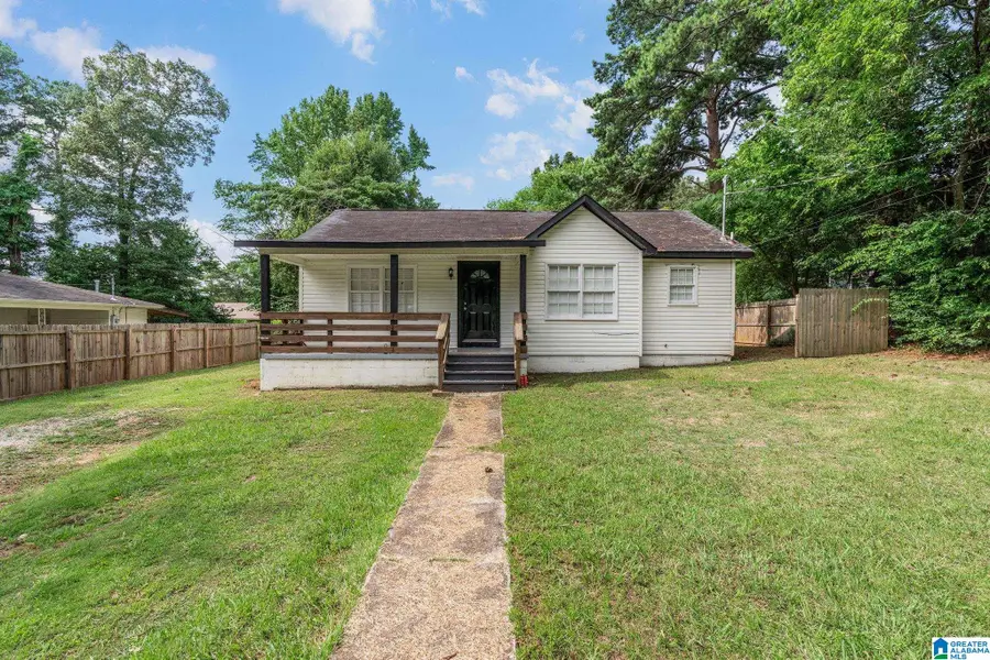 109 19TH AVENUE NW, Center Point, AL 35215 - #2