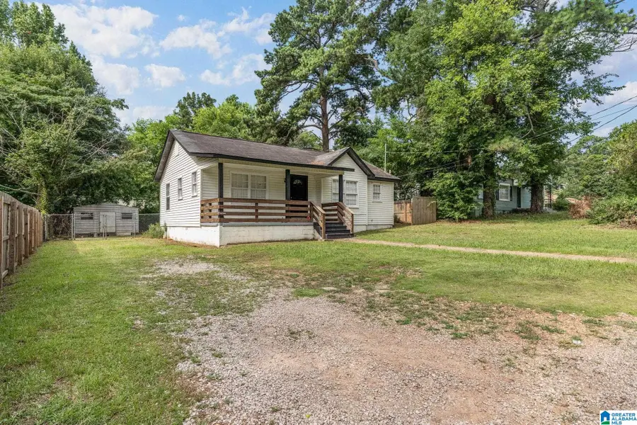 109 19TH AVENUE NW, Center Point, AL 35215 - #3