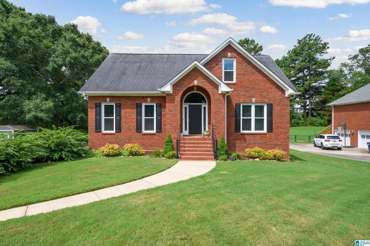 7554 CARRIAGE COVE, Trussville, AL 35173 - #1