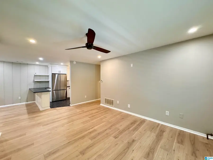 1108 WOODLAND VILLAGE, Homewood, AL 35216 - #3