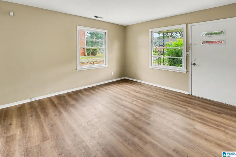 1408 16TH STREET SW, Birmingham, AL 35211 - #3