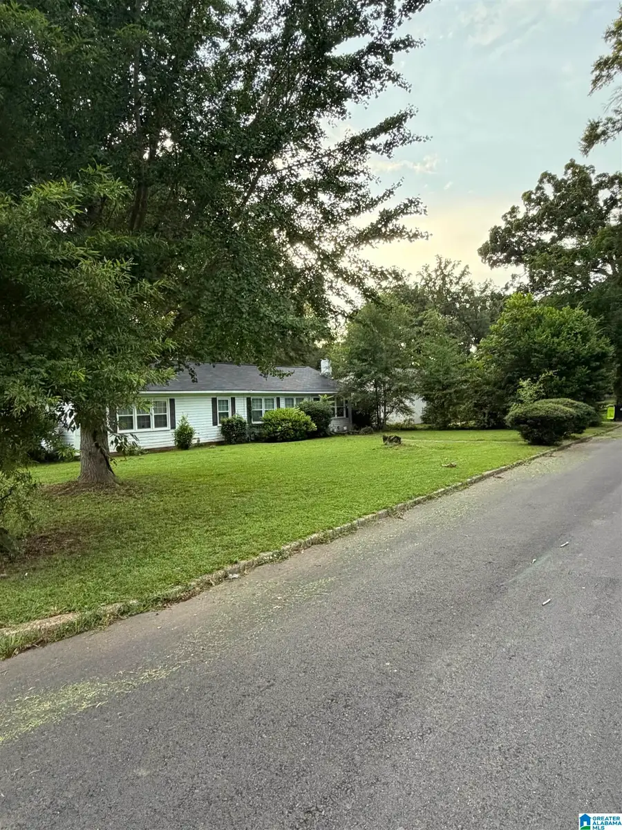 151 S CANNON AVENUE, Sylacauga, AL 35150 - #2