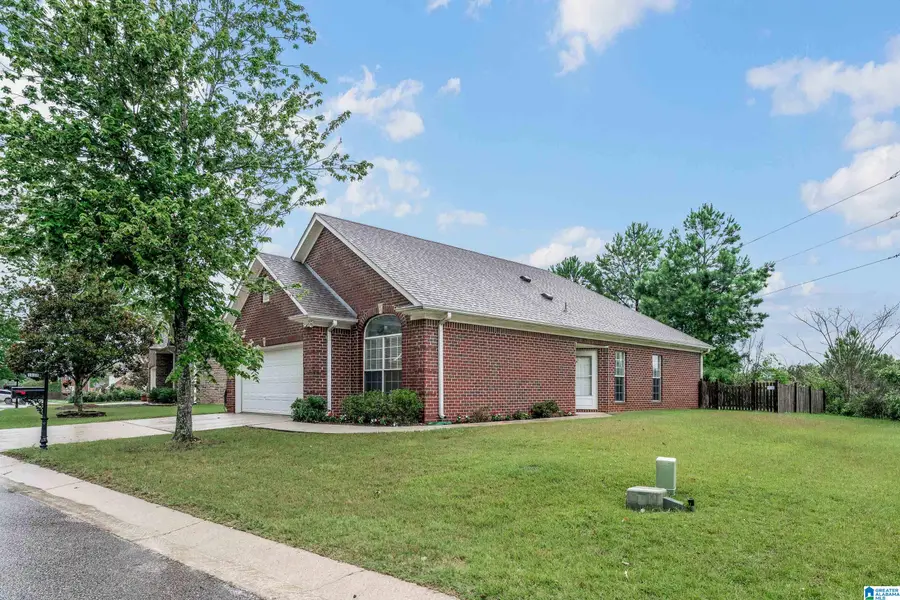 1028 CASTLEMAINE DRIVE, Birmingham, AL 35226 - #3