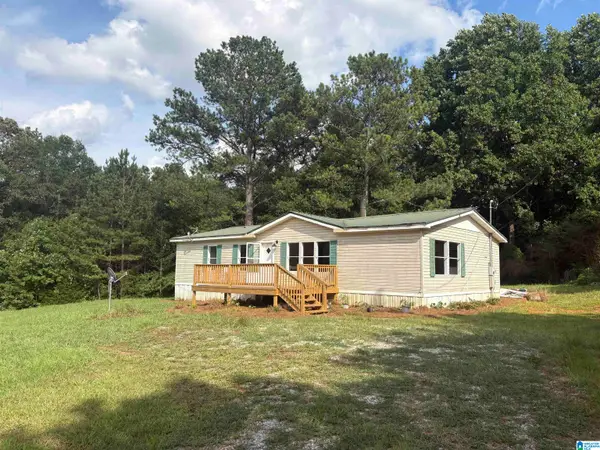 1179 COUNTY ROAD 250, Roanoke, AL 36274