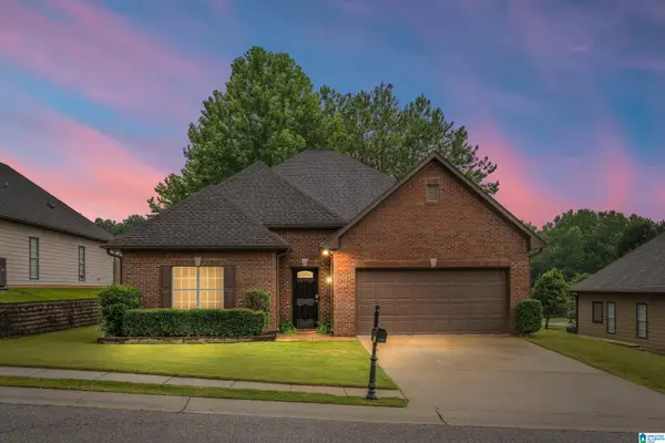 304 BEDFORD CIRCLE, Calera, AL 35040