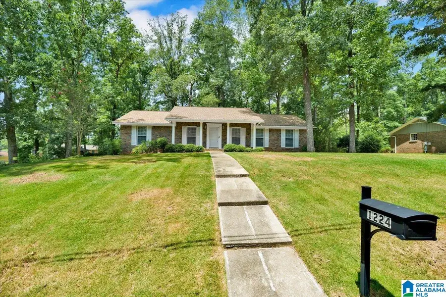 1224 OLD OAK CIRCLE, Birmingham, AL 35235 - #2
