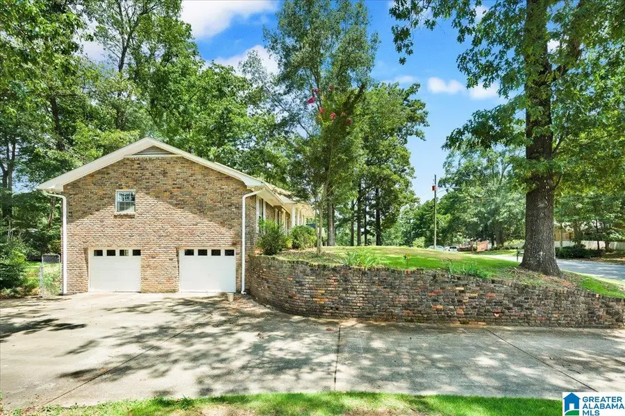 1224 OLD OAK CIRCLE, Birmingham, AL 35235 - #3
