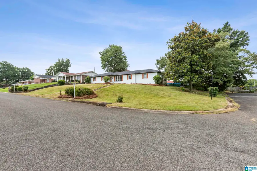 601 BEACON DRIVE, Fairfield, AL 35064 - #2