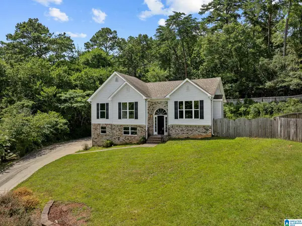 1163 CAMERON COVE CIRCLE, Leeds, AL 35094