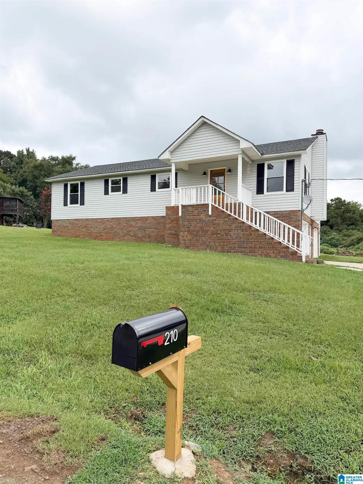 210 FRANCES LANE, Hayden, AL 35079 - #1