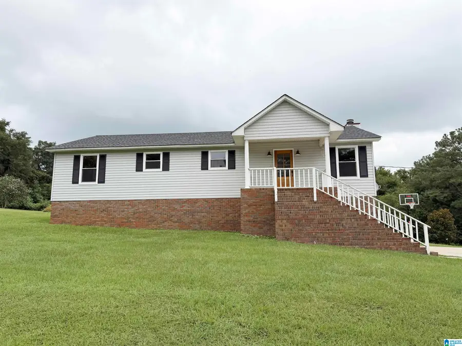 210 FRANCES LANE, Hayden, AL 35079 - #2