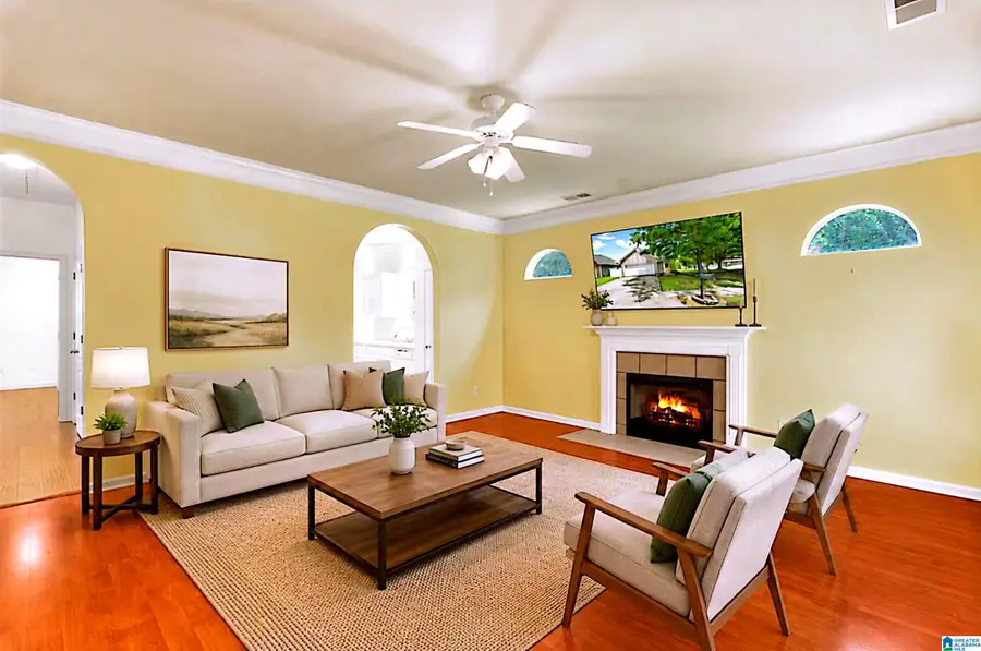 5051 CANTEBURY COURT, Center Point, AL 35215 - #3
