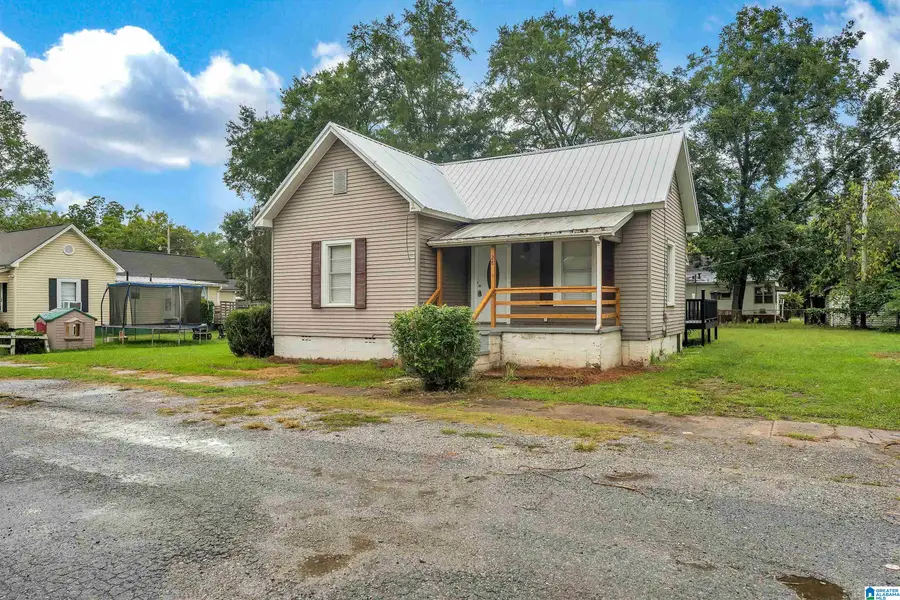 28 JACKSON AVENUE, Sylacauga, AL 35150 - #2