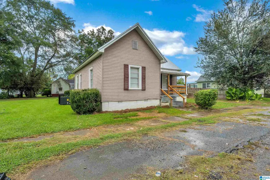 28 JACKSON AVENUE, Sylacauga, AL 35150 - #3