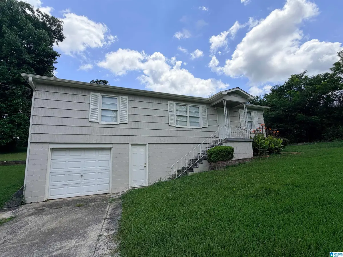 2701 8TH STREET NE, Center Point, AL 35215 - #1