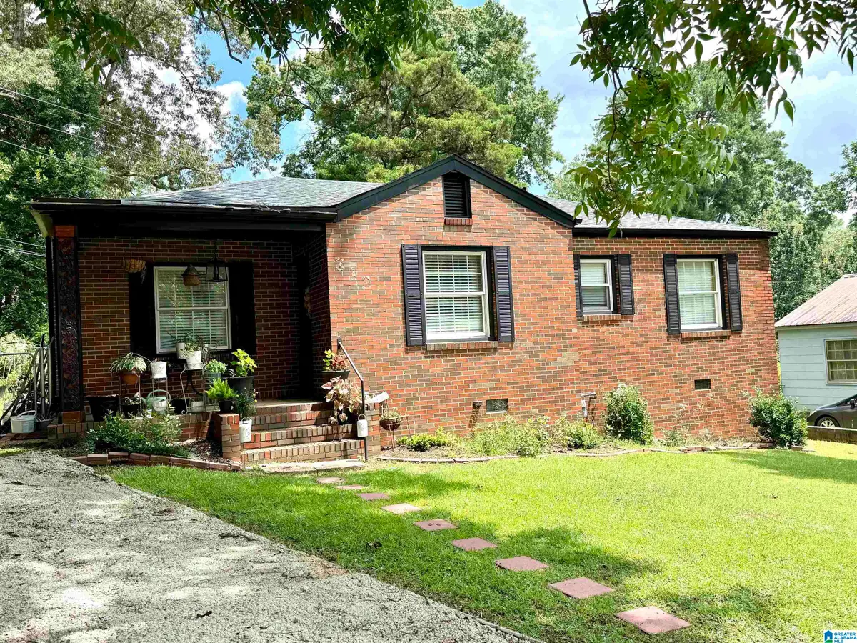 212 LEE DRIVE, Sylacauga, AL 35150 - #1