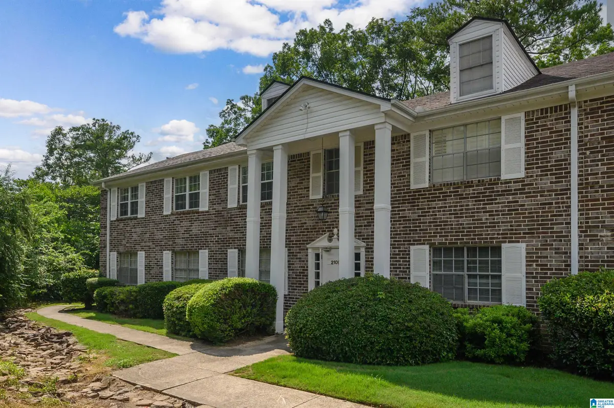2100 MONTREAT LANE, Vestavia Hills, AL 35216 - #1