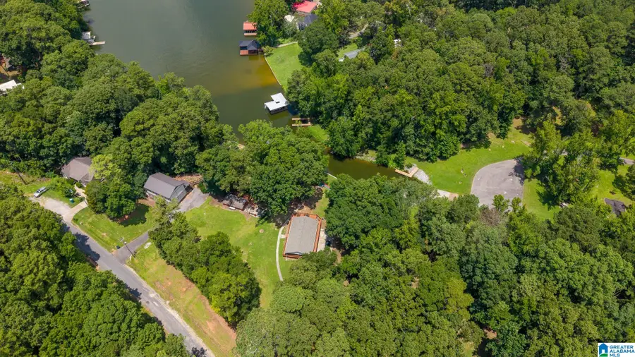 140 S LAKE SHORE DRIVE, Talladega, AL 35160 - #2