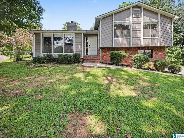 300 VARDEN HILL DRIVE, Birmingham, AL 35214