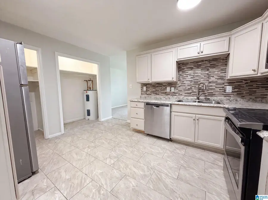 405 ANNIE LEE ROAD, Trussville, AL 35173 - #2
