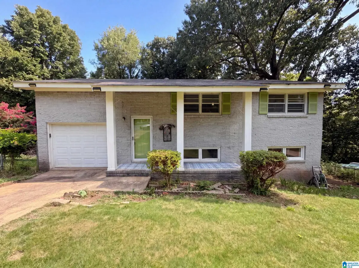 325 19TH COURT CIRCLE NE, Center Point, AL 35215 - #1