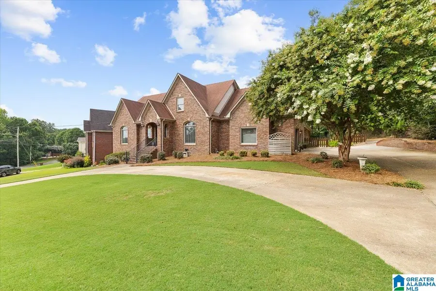 130 WIMBERLY DRIVE, Trussville, AL 35173 - #2
