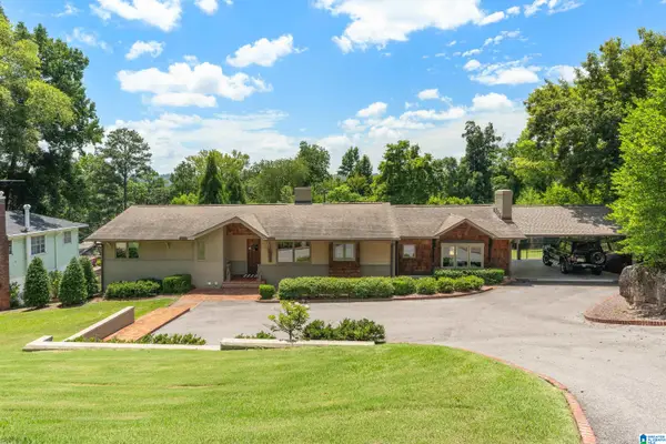 2225 PEACOCK LANE, Mountain brook, AL 35223