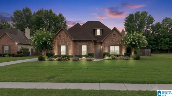 677 BARKLEY CIRCLE, Alabaster, AL 35007