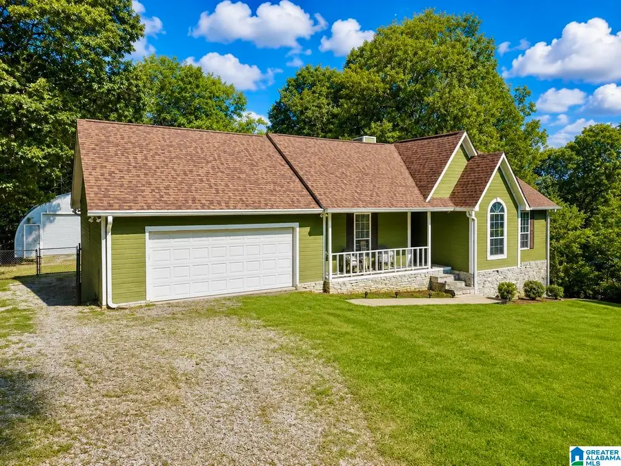 712 CENTER POINT ROAD, Sylacauga, AL 35151 - #3