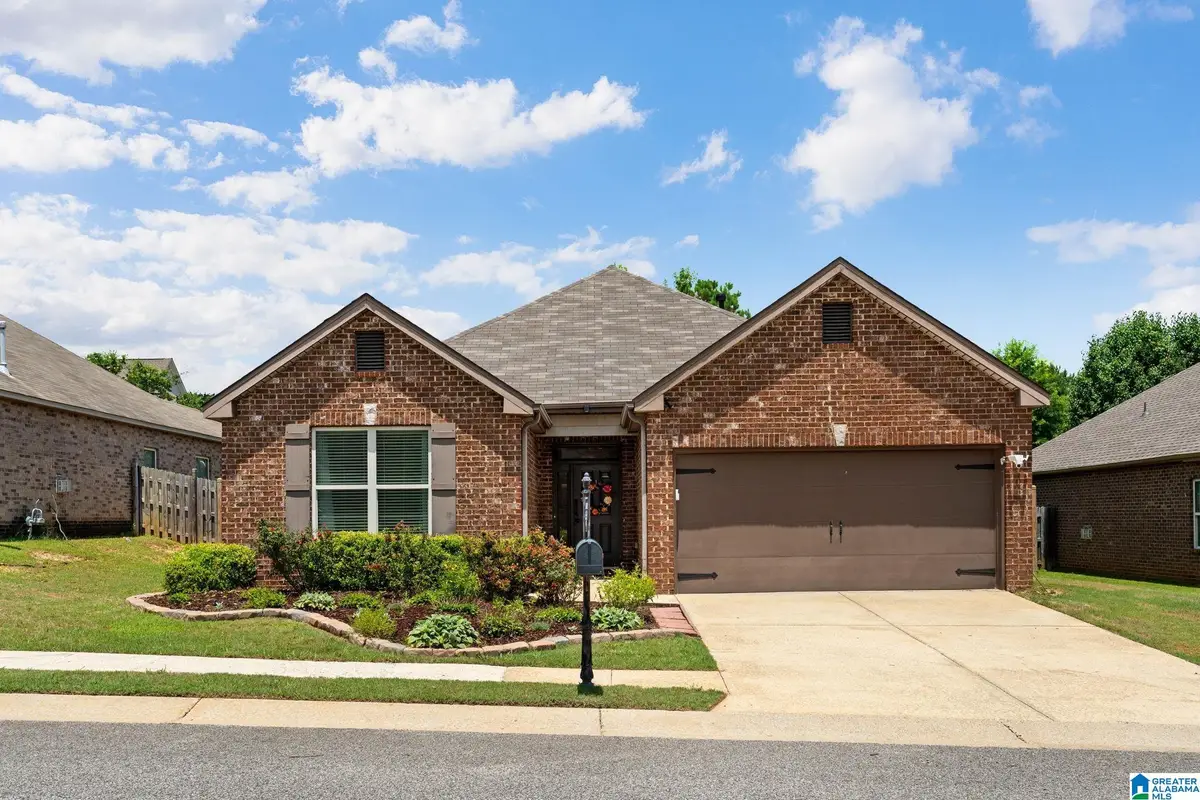 6766 SOUTHERN TRACE CIRCLE, Leeds, AL 35094 - #1