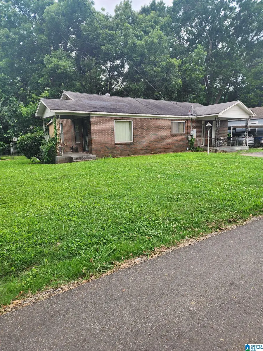 5101 SHORT 6TH STREET N, Bessemer, AL 35020 - #2