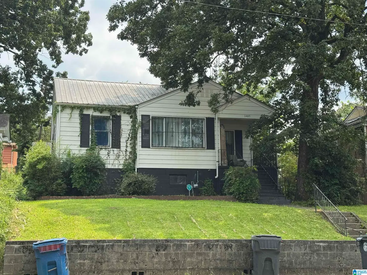 1405 WARRIOR ROAD, Birmingham, AL 35218 - #1