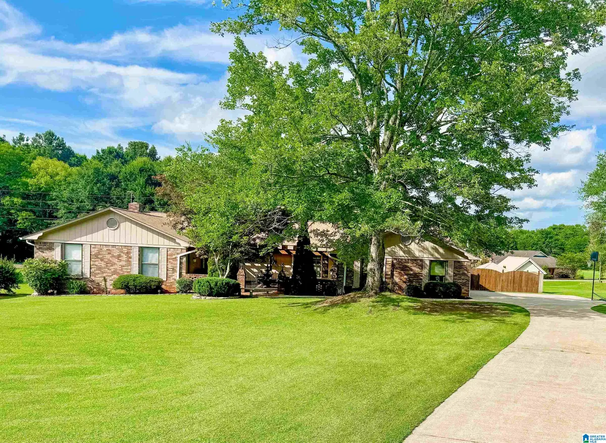 128 ROUNDABOUT ROAD, Talladega, AL 35160 - #1