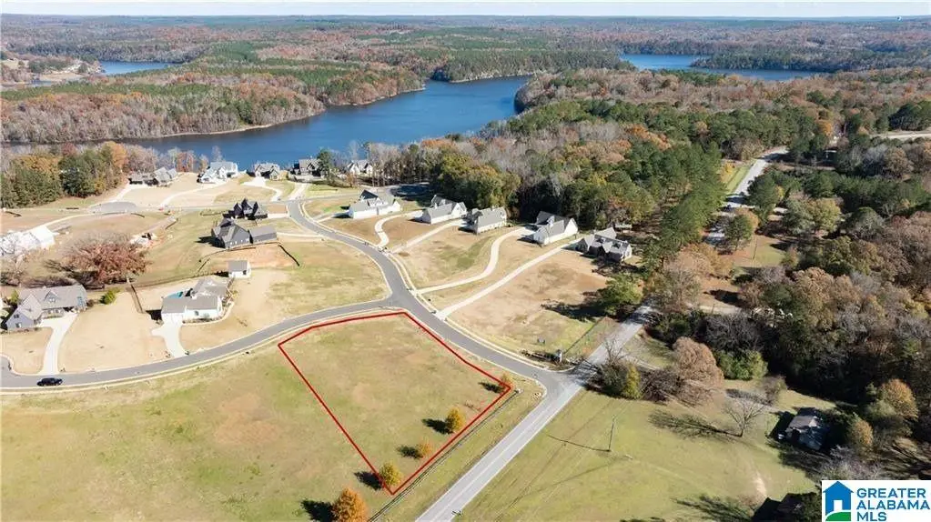 HIGHLAND LAKES CIRCLE, Northport, AL 35475 - #1