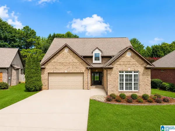 1020 LEGACY COVE S, Springville, AL 35146