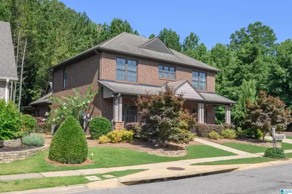 1681 CREEKSIDE DRIVE, Hoover, AL 35244