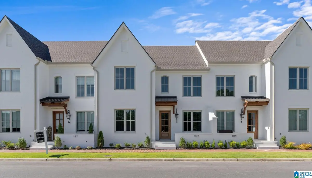 1123 THE TOWNES, Tuscaloosa, AL 35406 - #1