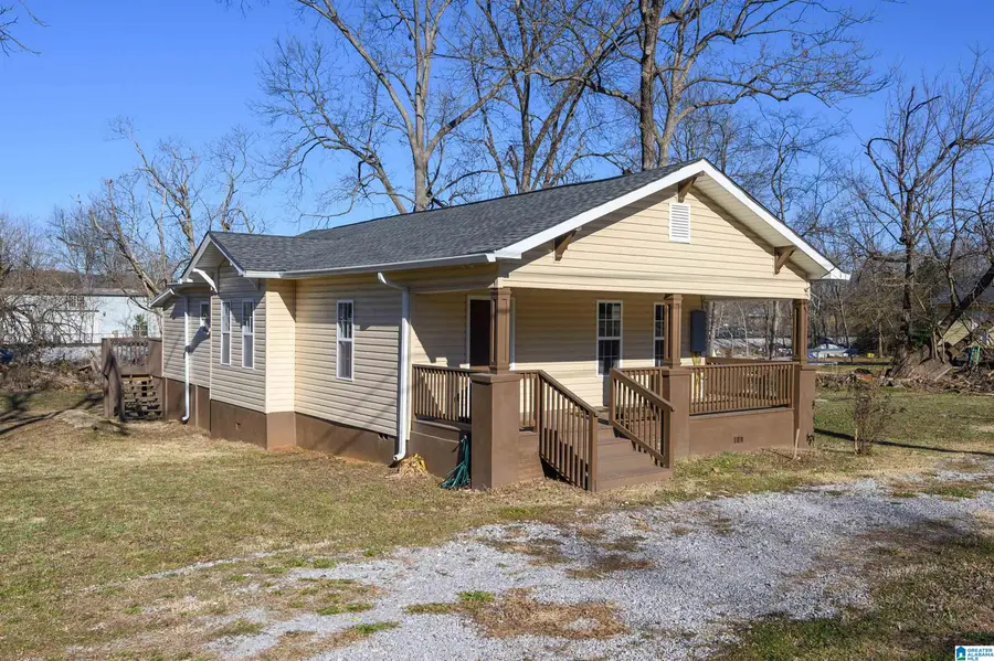 1330 14TH AVENUE N, Bessemer, AL 35020 - #2