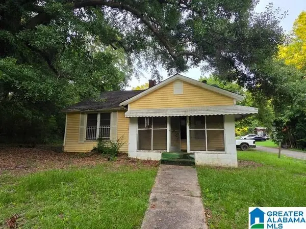 135 VASSAR CIRCLE, Montevallo, AL 35115