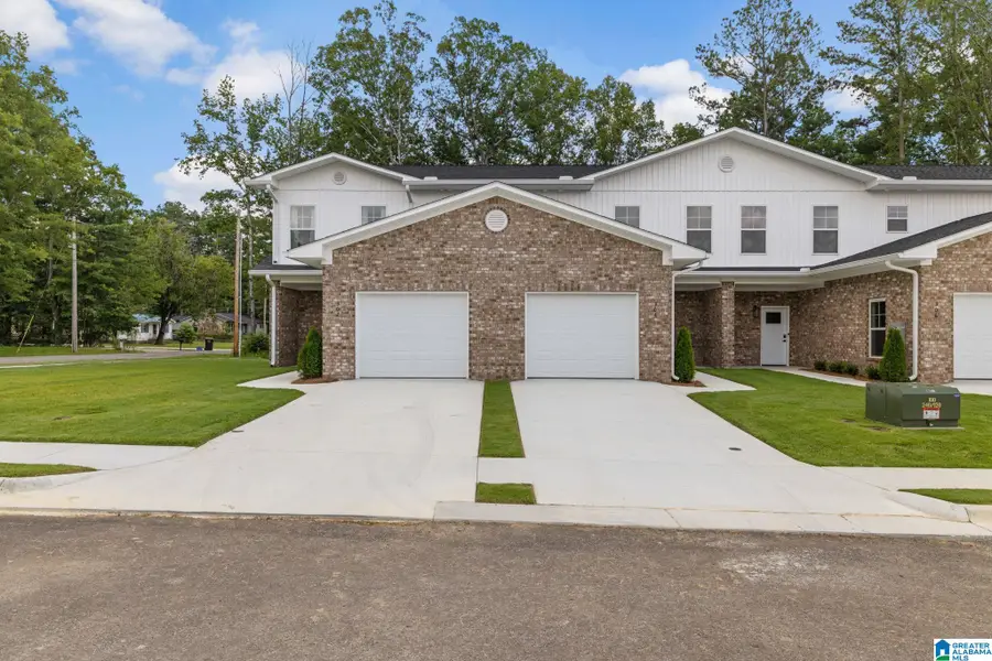 306 GARDEN STREET, Cullman, AL 35055 - #2