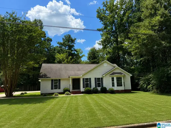 100 CARLEE AVENUE, Childersburg, AL 35044
