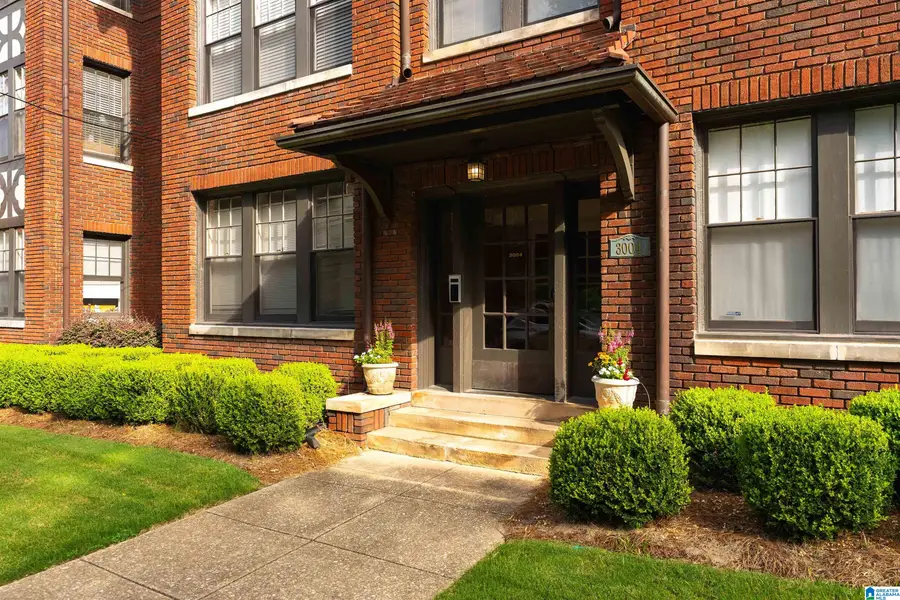 3004 13TH AVENUE S, Birmingham, AL 35205 - #3