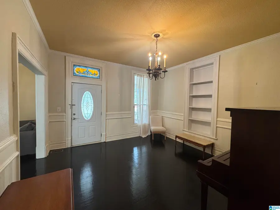 200 W OAK STREET, Oxford, AL 36203 - #3