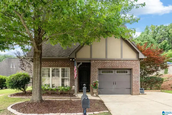 300 KINGSTON CIRCLE, Birmingham, AL 35211