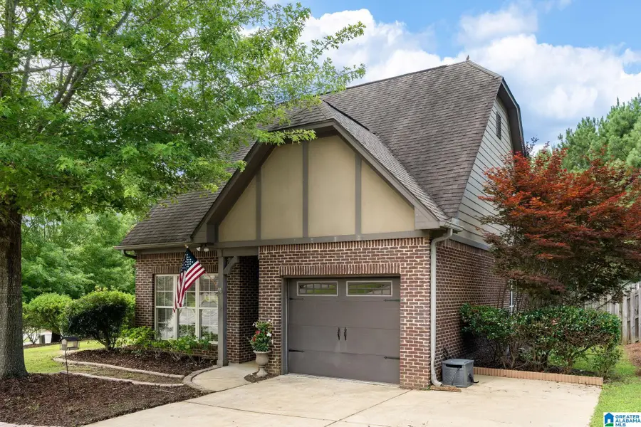 300 KINGSTON CIRCLE, Birmingham, AL 35211 - #3