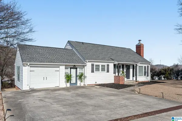 110 ADAMS AVENUE W, Oneonta, AL 35121