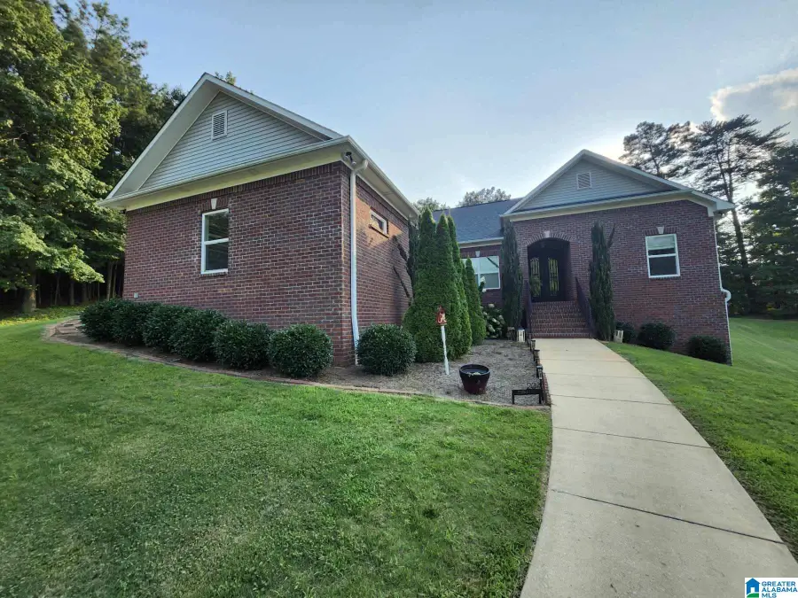 204 DURBAN STREET, Birmingham, AL 35211 - #2